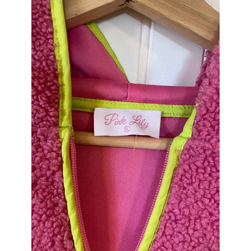Pink Lily Sherpa Sweatshirt Women's XL Pink / Green Sherpa Quarter-Button - Picture 3 of 5
